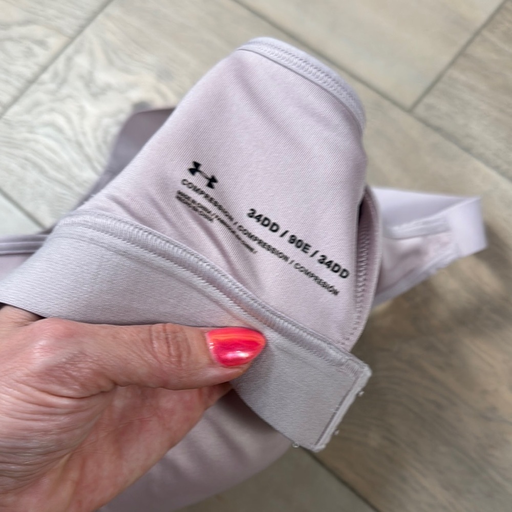 Under Armour Women's Pink Sports Bra - Picture 10 of 11